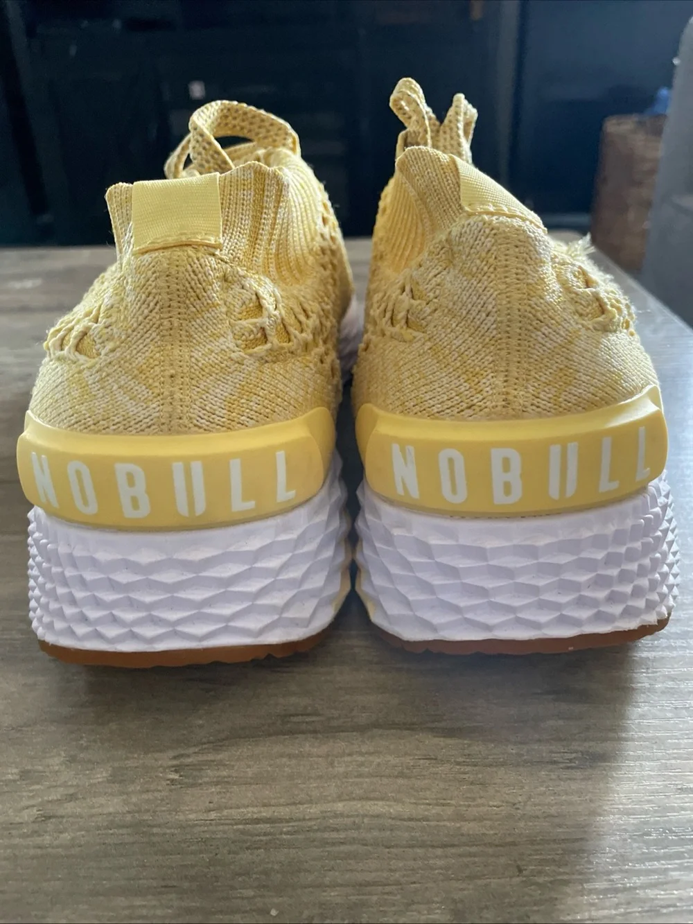No bull Lemon drop yellow diamond Knit runners/Joggers sneakers M12.5 W 14 NEW